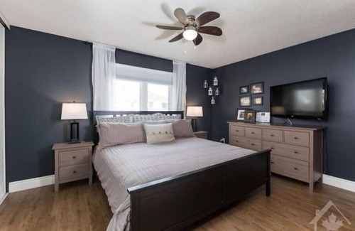 Arnprior House | Comfortable 3bed home in the Ottawa Valley