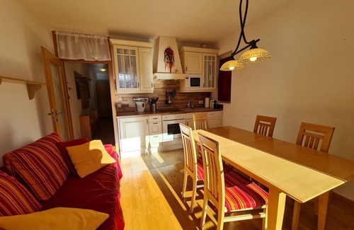 Bad Kleinkirchheim Apartment | Comfortable Apartment With Mountain View