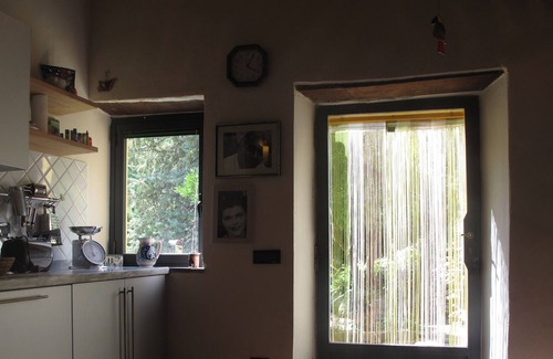 Calci Apartment | Comfortable apartment in an ancient Tuscan country house with terrace and garden