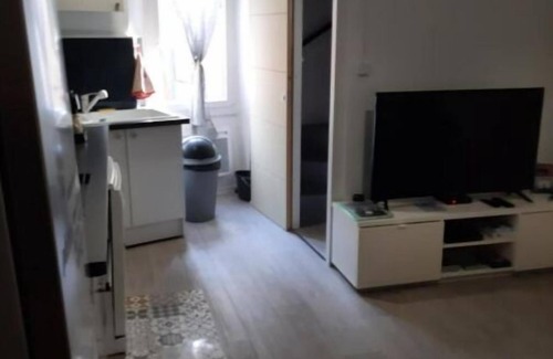 Regusse Apartment | Comfortable apartment near the Sainte Croix lake