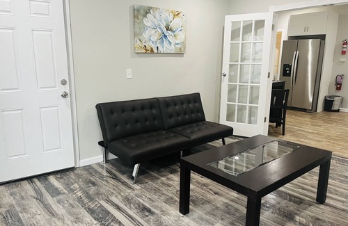 Irvington Apartment | Comfortable Clean Apartment close to all major highways, food and entertainment