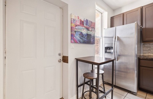 Grand Boulevard Condo | Comfortable Condo in the Heart of Bronzeville by RedAwning