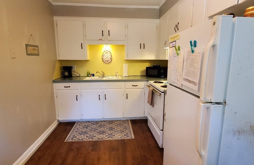 West Monroe Apartment | Comfortable convenient apartment for extended stay
