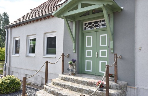 Gross Stroemkendorf Apartment | Comfortable Apartment near Insel Poel