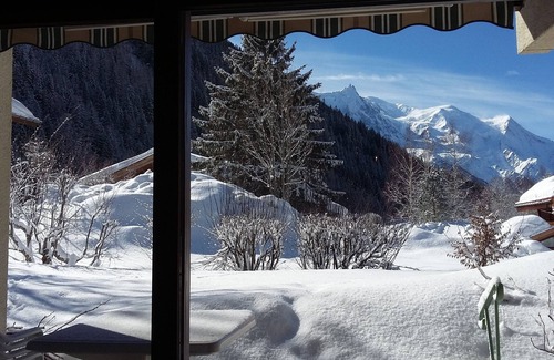 Chamonix-Mont-Blanc Apartment | Comfortable Spacious 65 m², Garden, View Mont Blanc, Near Grands Montets,.