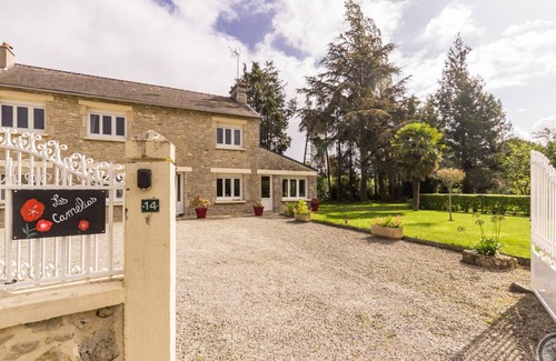 Hautteville-Bocage Cottage | Comfortable house in the heart of Cotentin, pets allowed