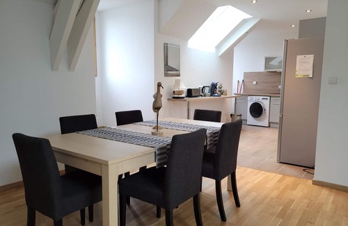 Hauterive Cottage | Comfortable gîte with pool and air conditioning in Hauterives