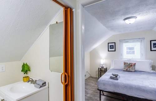 Gates-North Gates House | Comfortable Home In the Suburb close to Dwtn/Airport/UofR