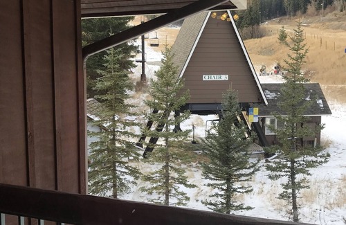 Whitefish Hotel | Comfortable Hotel Room with Amenities