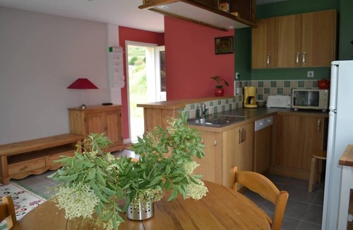 Surtainville House | Comfortable house, 500 m from the beach