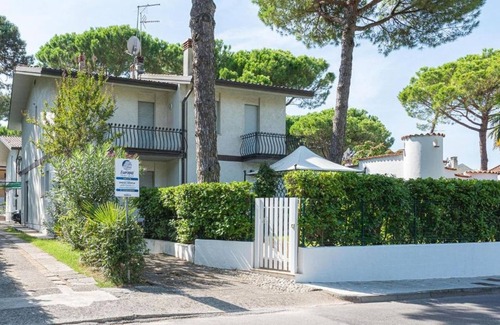 Lignano Pineta Villa | Comfortable villa immersed in the tranquility of the pine forest