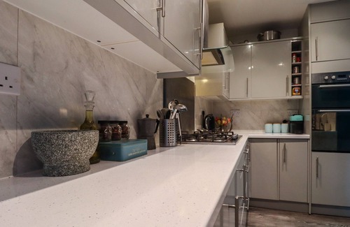 Margate Cottage | COMFORTABLE MARGATE HOME, pet friendly, with a garden in Margate