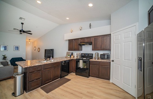 Yuma House | Comfortable Mid-Century Style Home in Central Yuma