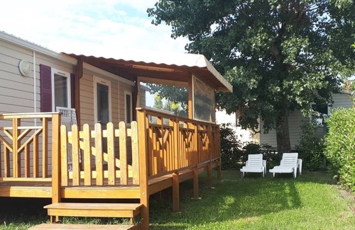 Condrieu House | Comfortable mobile home on the banks of the Viarhrôna, near LYON