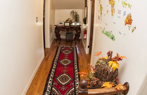 Oneida Apartment | Comfortable place to work, Priced per-person rate