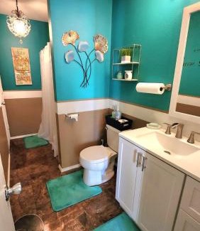 Lancaster House | Comfortable Queen Bedroom with workspace