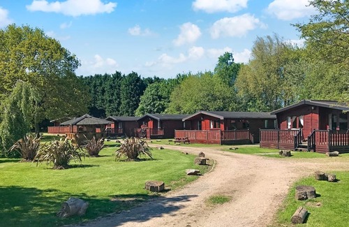 Langold Ski Chalet | Comfortable rustic lodge for six people.