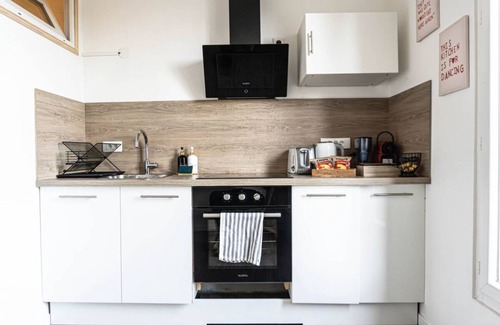 Villeneuve-le-Roi Apartment | Comfortable studio near Paris-Orly airport