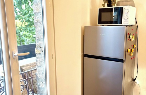 Villeneuve-le-Roi Apartment | Comfortable studio near Paris-Orly airport