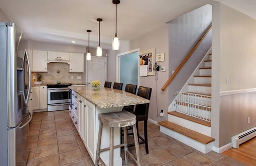 Sandwich House | Comfortable Sandwich Home with Pool RPAM014
