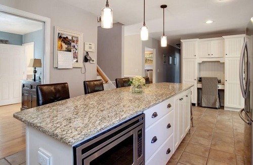 Sandwich House | Comfortable Sandwich Home with Pool RPAM014