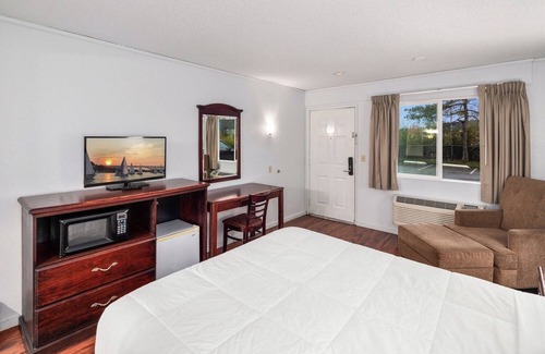 Renton Hotel | Comfortable Space for Travelers Exploring Pike Place Market & More