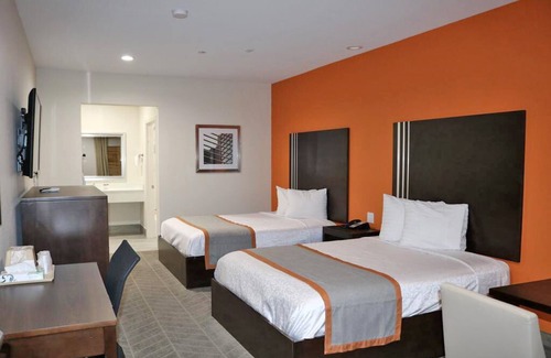 Humble Hotel | Comfortable Stay Ideal For Family | Right off Highway 1960
