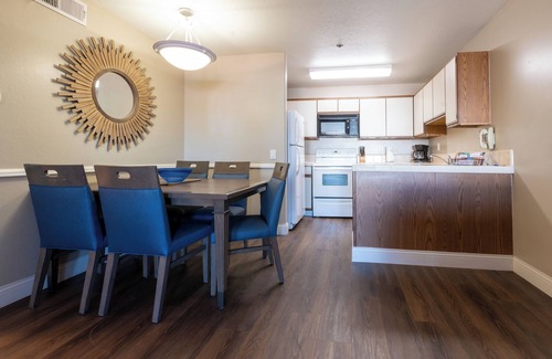 Capistrano Beach Hotel | Comfortable Stay! Private Balcony, Outdoor Pool! Free Parking Onsite!