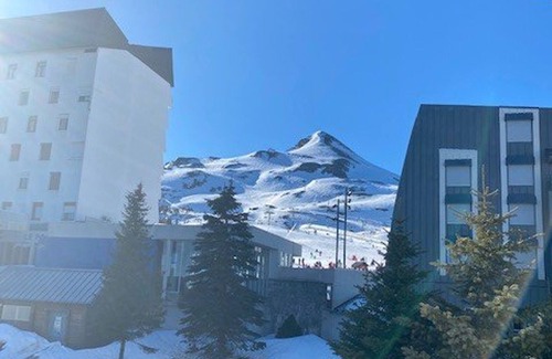 Arette Apartment | Comfortable studio for 4 in Arette, kitchenette, parking, ski locker