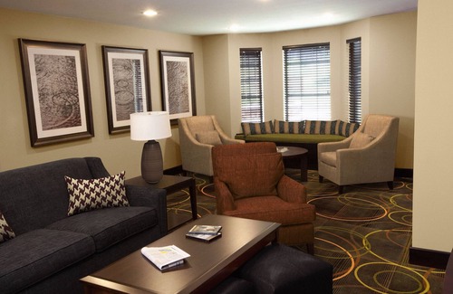 Rossford Apartment | Comfortable Studio Suite in Rossford | Shared Indoor Pool + FREE Breakfast!