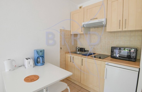 Petit Juas Apartment | Comfortable studio, terrace and private garden