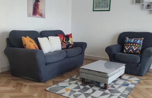 Colchester Apartment | Comfortable Stunning 2-bed Apartment in Colchester