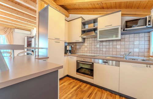 Polaca Villa | Comfortable vacation apartment in villa with pool, whirlpool and sauna