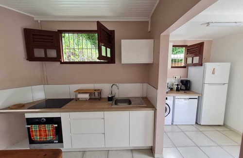 Riviere-Pilote Villa | Comfortable villa in Martinique, Jacuzzi, nearby beaches & secure parking