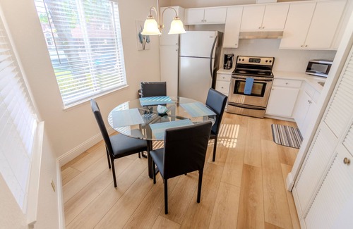 Livermore Condo | Comfy 1-bedroom condo with AC, WiFi in peaceful Livermore and close to labs!