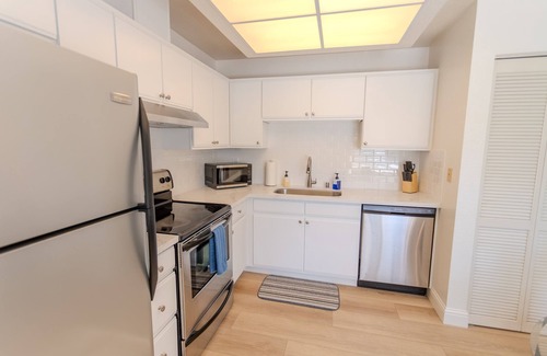 Livermore Condo | Comfy 1-bedroom condo with AC, WiFi in peaceful Livermore and close to labs!
