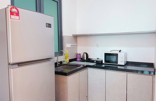 Central Seberang Perai Apartment | Comfy 3-Bedrooms Apartment at Meritus Residensi