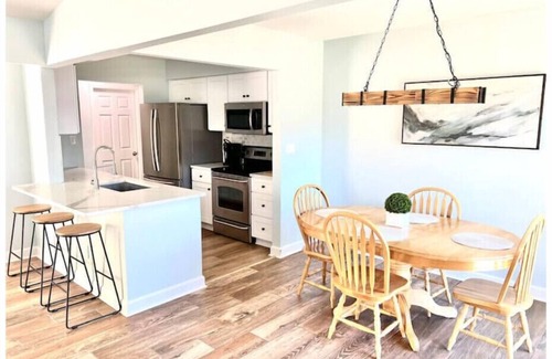 Socastee Apartment | Comfy 3BR Hidden Gem in a perfect quiet location.n