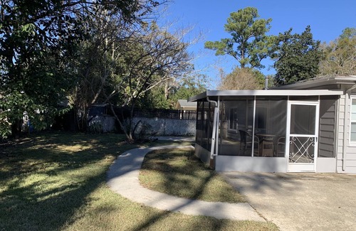 Tallahassee House | Comfy and Spacious Meridian Park home