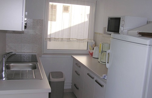 Vinkuran Apartment | Comfy apartment in Vinkuran with the beach nearby