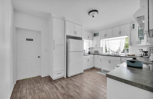 Weslaco House | Comfy beds, Game Room, & Clean - Worth it!