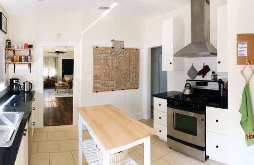 Santa Ana House | Comfy & Convenient - Well-equipped Kitchen - Pet friendly