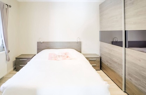 Geetbets House | Comfy Holiday Home in Geetbets with Garden