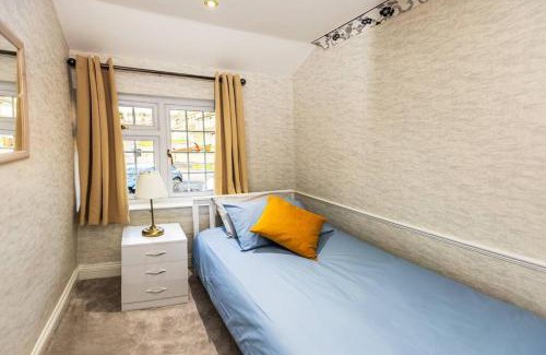 Reading Villa | Comfy Home- Coley Park