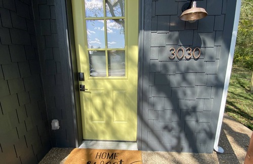Fayetteville Cottage | Comfy, new cottage minutes from university campus, Dickson Street/downtown.