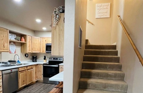 Wasilla Ski Chalet | Comfy retreat in the heart of Wasilla