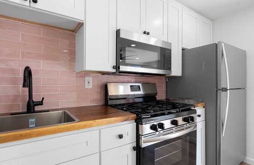 La Mesa House | Comfy Sundance Casa AC Grill Yard Spa