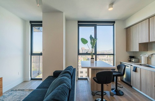 Evans Churchill Apartment | Comfy1BR w/Pool, Fitness Center & Washer/Dryer