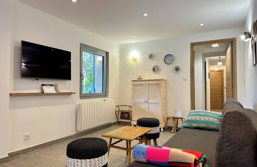 Fontaine-de-Vaucluse House | Comme chez Mémé, Fontaine de Vaucluse