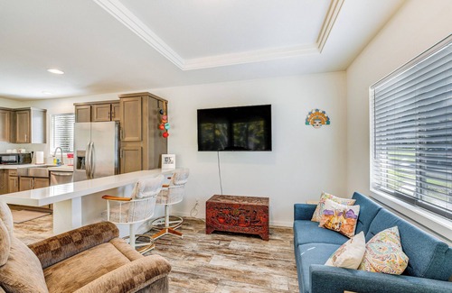Apple Hill Cottage | Community Pool & On-Site Farm: Placerville Cottage